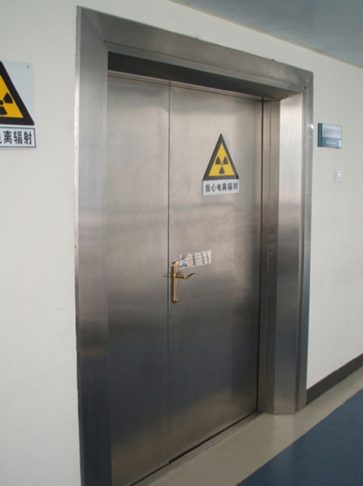 防护铅门的电动系统功能与注意事项